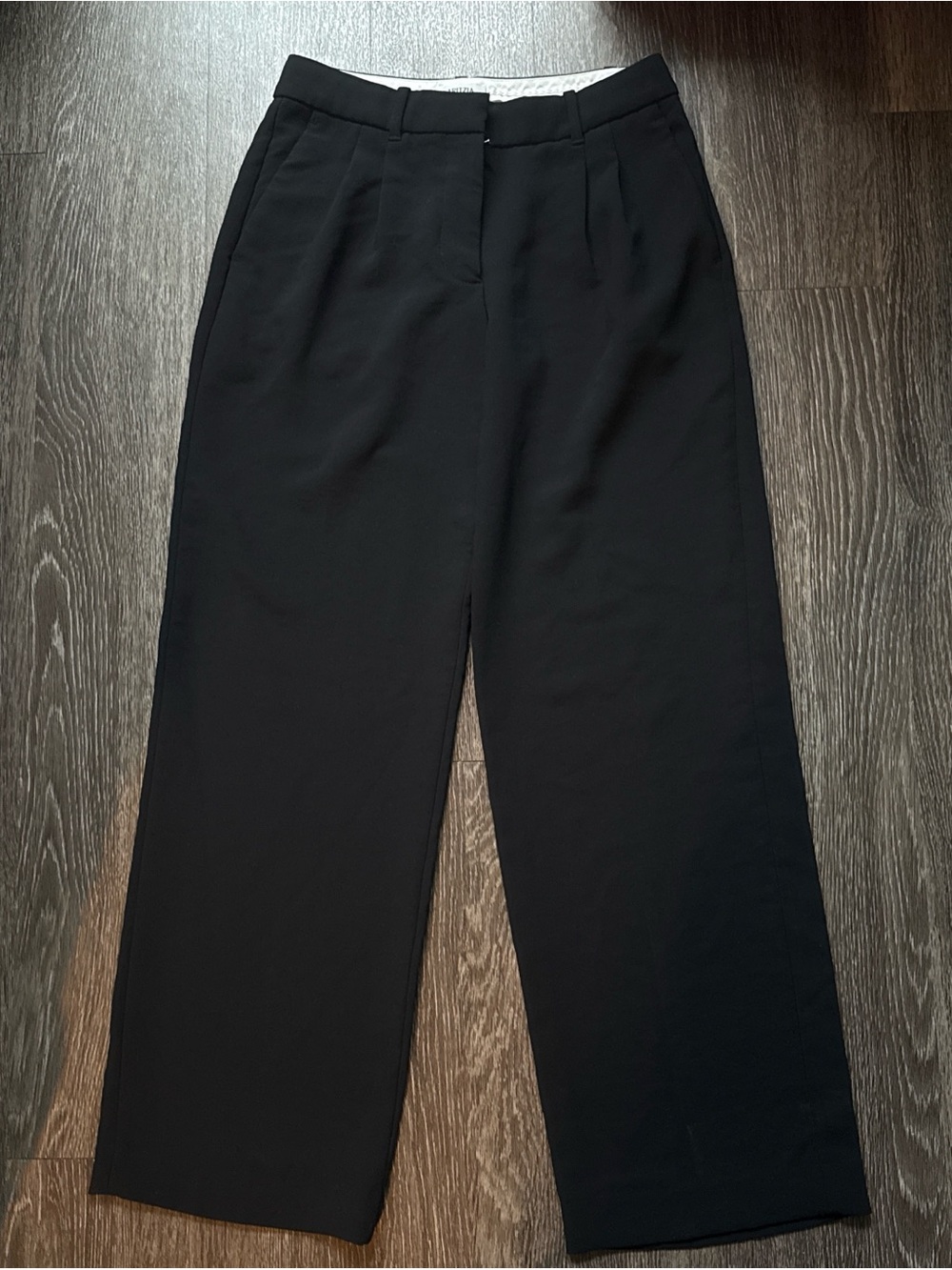Aritzia Effortless Pants